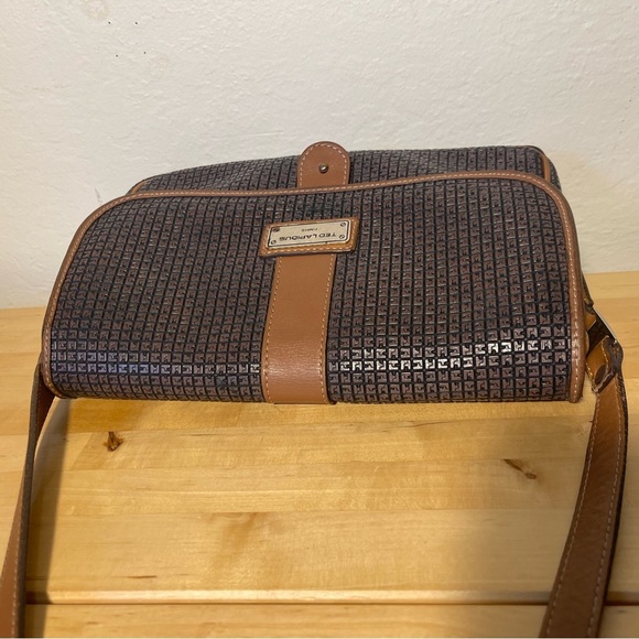 Ted Lapidus Paris Vintage 80s Monogram Leather Crossbody Bag flap closure - Picture 7 of 16